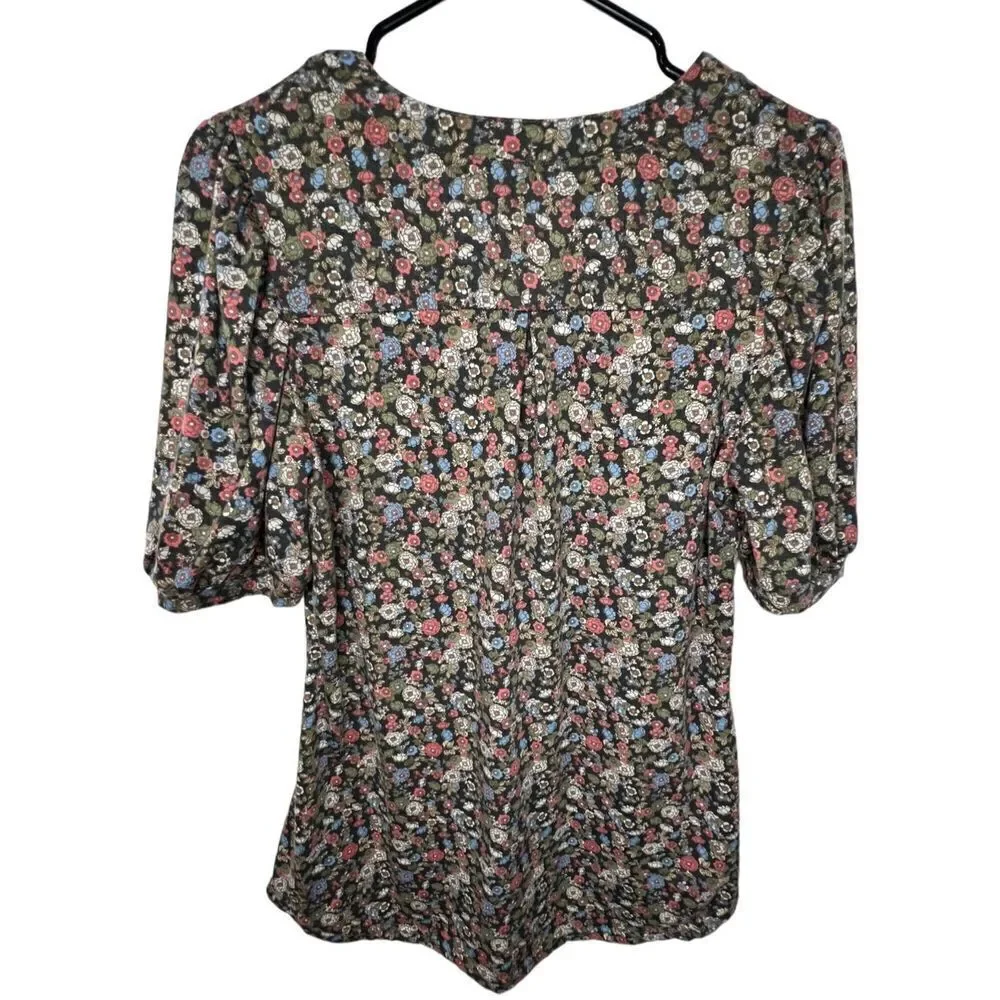 Unbranded Floral Patterned Short Sleeve Flowy Blouse - Picture 4 of 4